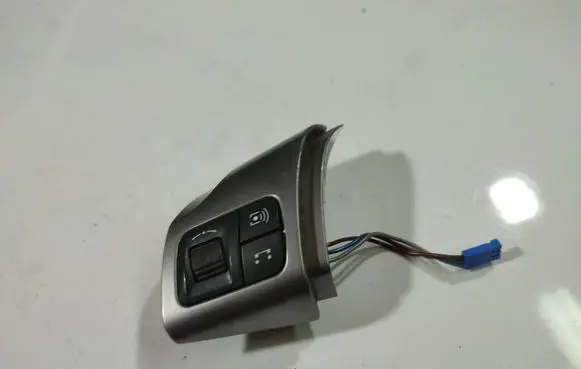 Opel Signum Steering wheel buttons/switches 30520372006