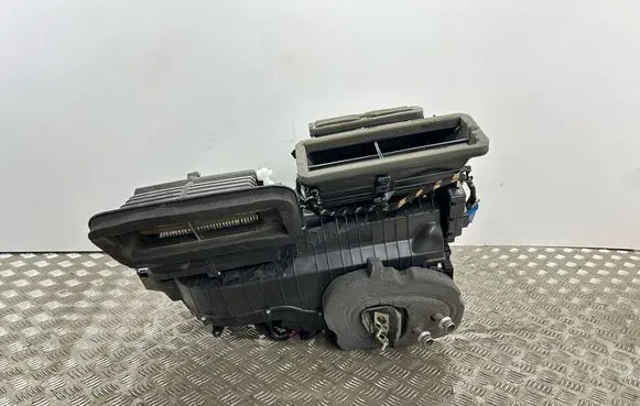 Jeep Compass Interior heater climate box assembly 68245110AD P68245110AD 68273999AE
