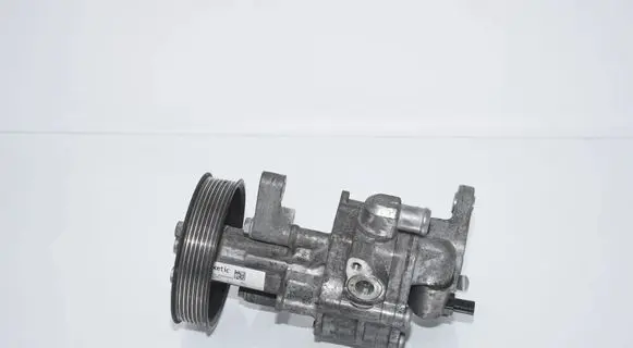 BMW X5 E70 Power steering pump 6796464 32416796464