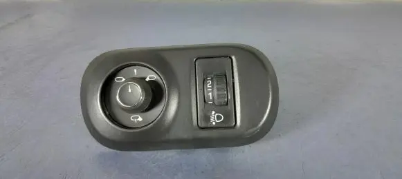 Citroen C4 Cactus Light switch 9817840980