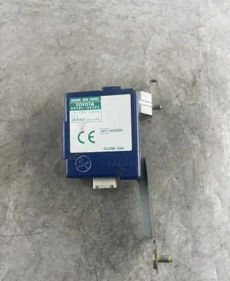 Toyota Land Cruiser (HDJ90) Door control unit/module 8974160301 2513000040