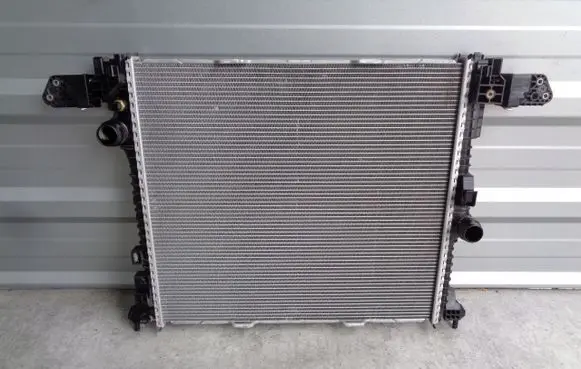 Alfa Romeo Stelvio Coolant radiator