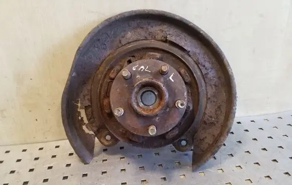 Subaru Outback Rear wheel hub