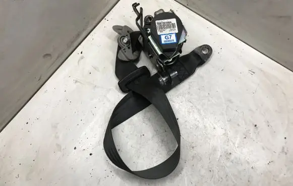 Hyundai Sonata Front seatbelt 608192299A 888203K030CH