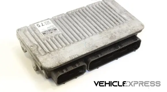 Toyota Auris 150 Engine control unit/module 896610Z750 MB2755003471