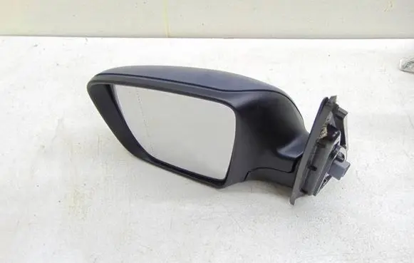 KIA Venga Front door electric wing mirror 023111