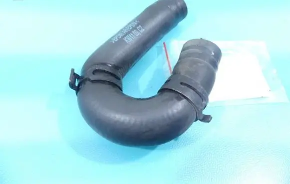 Land Rover Range Rover Sport L320 Engine coolant pipe/hose 9007196B IMPRK1307663