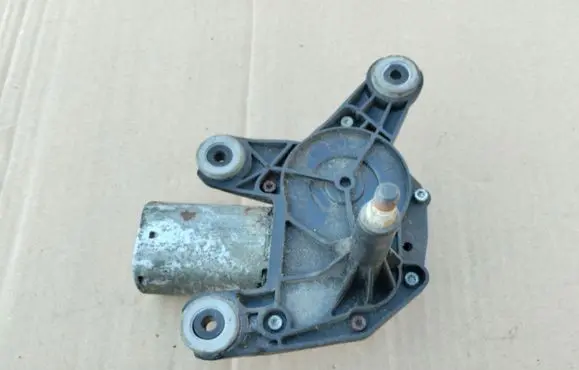 Fiat Grande Punto Rear window wiper motor 55701468
