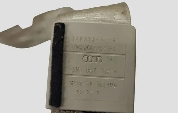 Audi A4 S4 B8 8K Front seatbelt 8K1857706H 306226699L63 0715DA228E