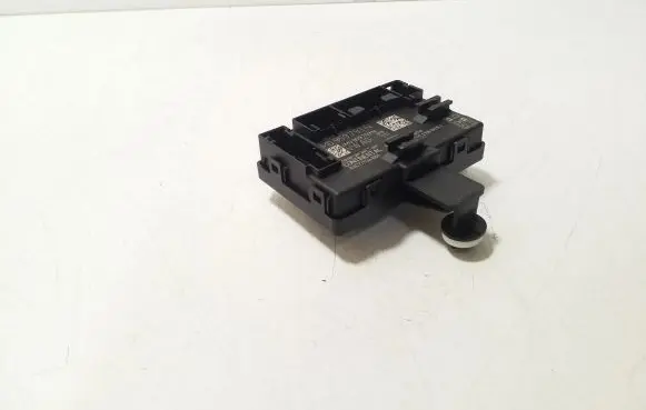 Audi e-tron Door control unit/module 4M0959793N