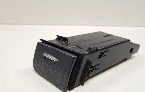 Mercedes-Benz E W211 Dashboard storage box/compartment A2116801952
