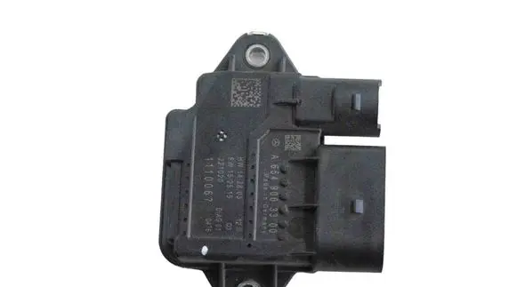 Mercedes-Benz CLA C118 X118 Glow plug pre-heat relay A6549003300