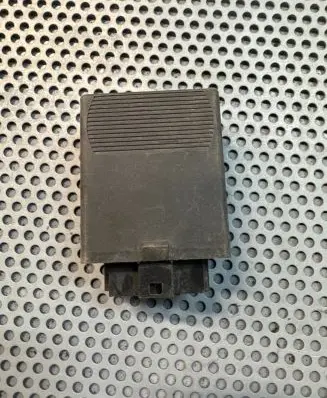 Volkswagen II LT Coolant fan relay 0165452432 05041000