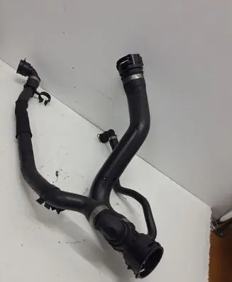 BMW 5 E60 E61 Engine coolant pipe/hose