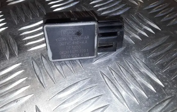 Volvo S80 Exhaust gas pressure sensor 30785486AA