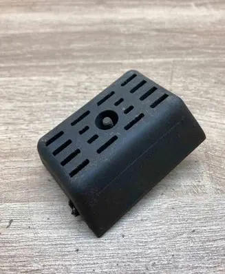 BMW 5 E39 Jacking socket point 1093712