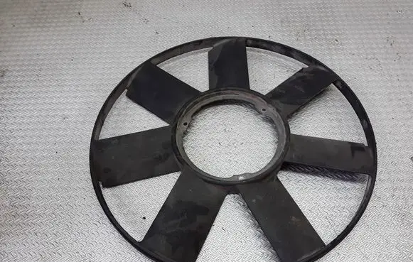 BMW 5 E39 Fan impeller 2243303