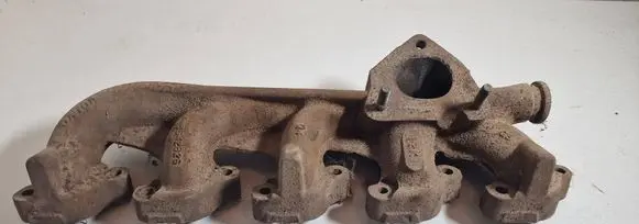 Volvo S80 Exhaust manifold 8642826