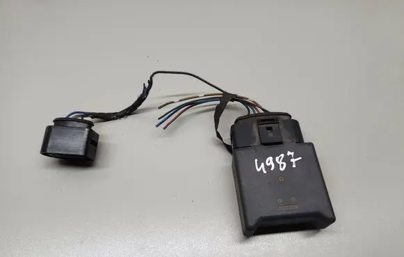 Volkswagen PASSAT B7 USA Fuel injection pump control unit/module 5Q0906093A