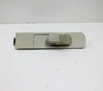 Ford Ecosport Seat belt adjustment motor 025100500