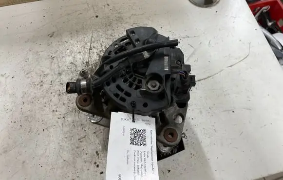 Skoda Fabia Mk2 (5J) Generator/alternator 06F903023D 0124325130