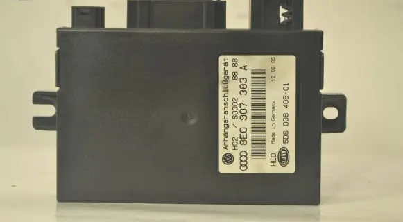 Volkswagen Touareg I Tow bar trailer control unit/module 8E0907383A S0002 5DS00840801