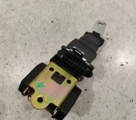 Renault Scenic II - Grand scenic II Middle seatbelt (rear) A6021702