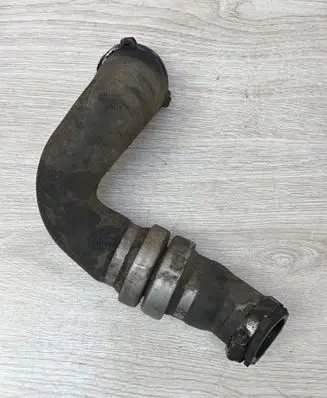 Audi A4 S4 B7 8E 8H Intercooler hose/pipe 8E0129953B