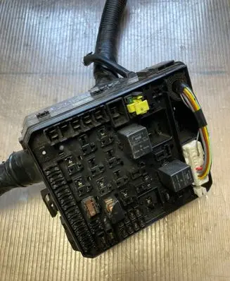 Mitsubishi Outlander Fuse box set PR07400000