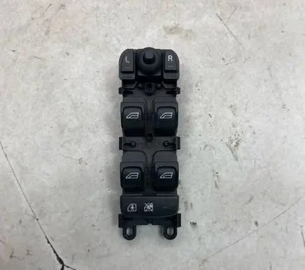 Volvo XC70 Electric window control switch 30773271 03454210