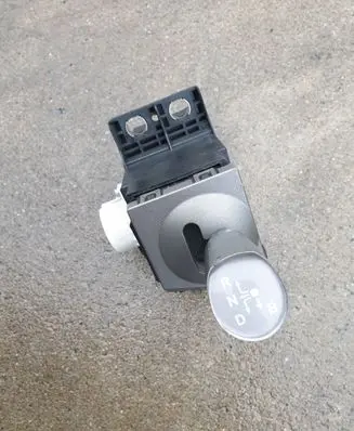 Toyota Prius (XW20) Gear shifter/selector 8945147030 1923002020