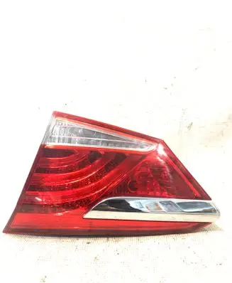 Hyundai i40 Tailgate rear/tail lights 924043Z000