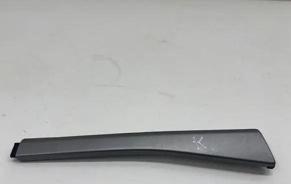Peugeot 3008 III Dashboard glove box trim 9839880480
