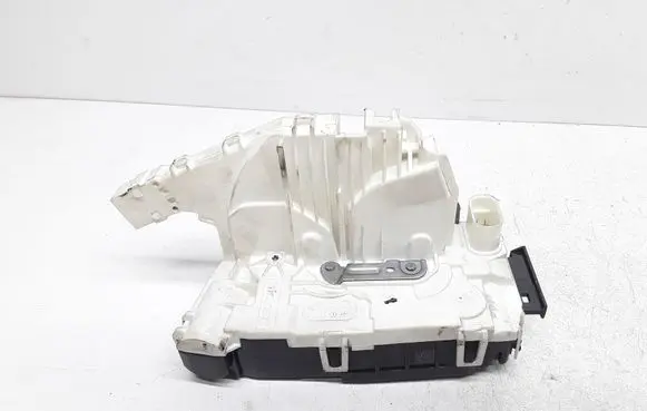 Mercedes-Benz C W204 Front door lock A0997200735