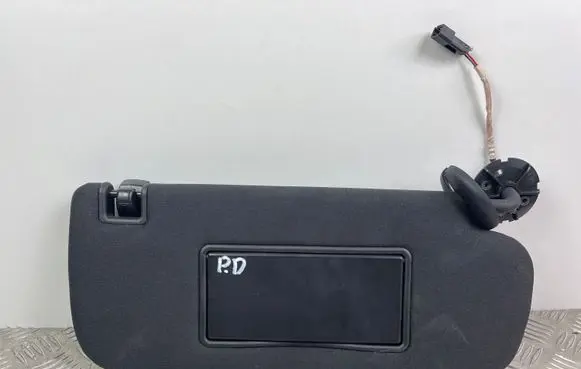 Jeep Grand Cherokee Sun visor