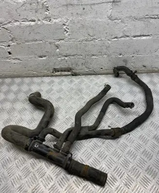 Renault Laguna III Engine coolant pipe/hose 1800413515