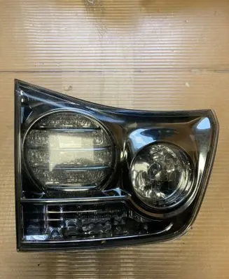 Lexus RX 330 - 350 - 400H Tailgate rear/tail lights