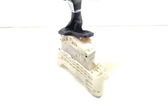KIA Sportage Gear selector 46701D4940 1611020237 SRRD1