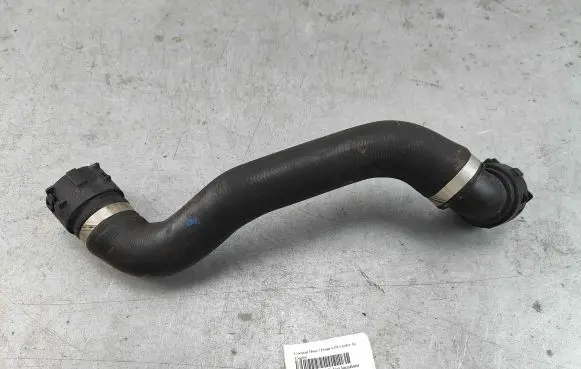 Mercedes-Benz C W205 Engine coolant pipe/hose a2055013182