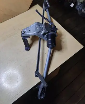 Ford Transit Front wiper linkage and motor 4045231V