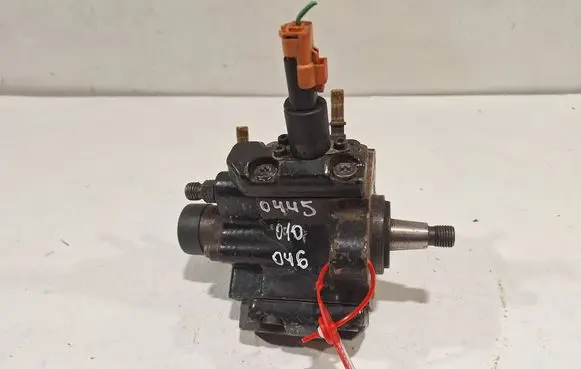 Peugeot 807 Fuel injection high pressure pump 0445010046