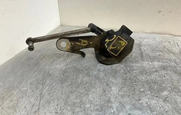 BMW 6 E63 E64 Headlight/headlamp level sensor 6778809