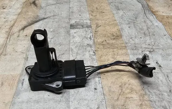 Mazda 2 Mass air flow meter 1974002010 ZL01 04J18