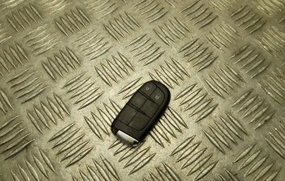 Jeep Grand Cherokee Ignition key/card 68143506AC