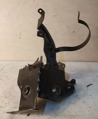 Audi A6 S6 C6 4F ABS pump bracket 4F0614119