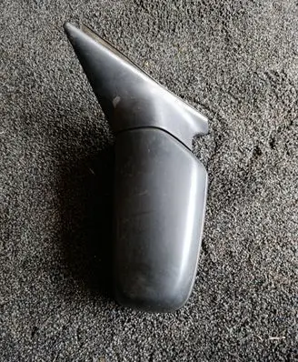 Mazda 121 Manual wing mirror E201792