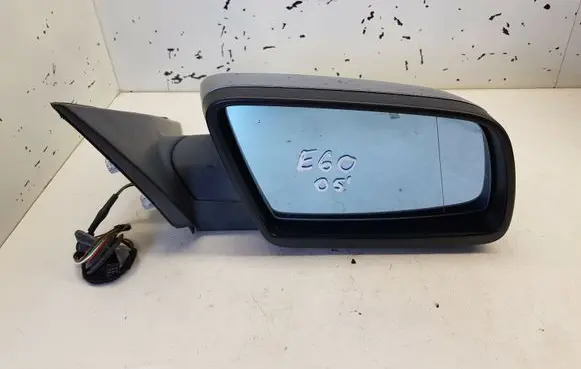 BMW 5 E60 E61 Front door electric wing mirror 010748 nr2335