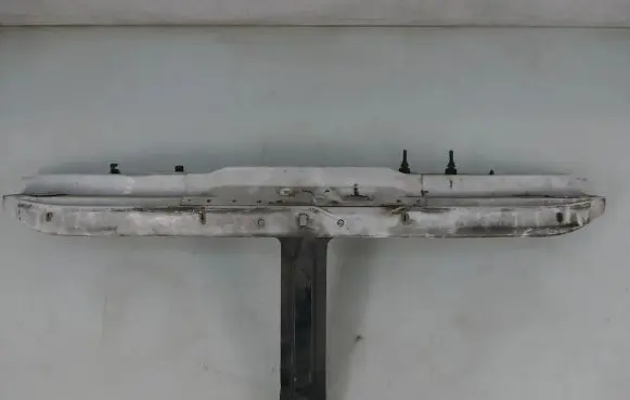 Renault Master II Radiator mount bracket