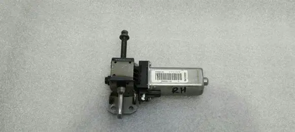 Porsche Cayenne (92A) Seat adjustment motor 988582