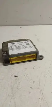 Volkswagen Golf IV Airbag control unit/module 1J0909604 19980315 5WK4200